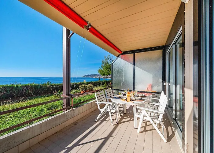 La Brise Apartment By Wonderful Italy