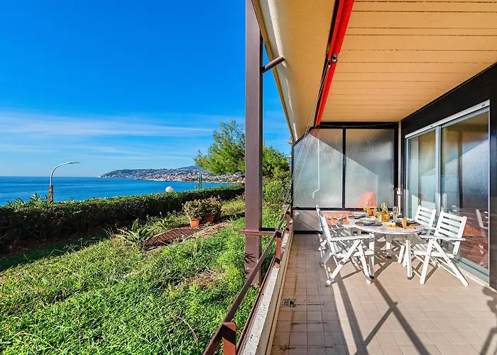 La Brise Apartment By Wonderful Italy